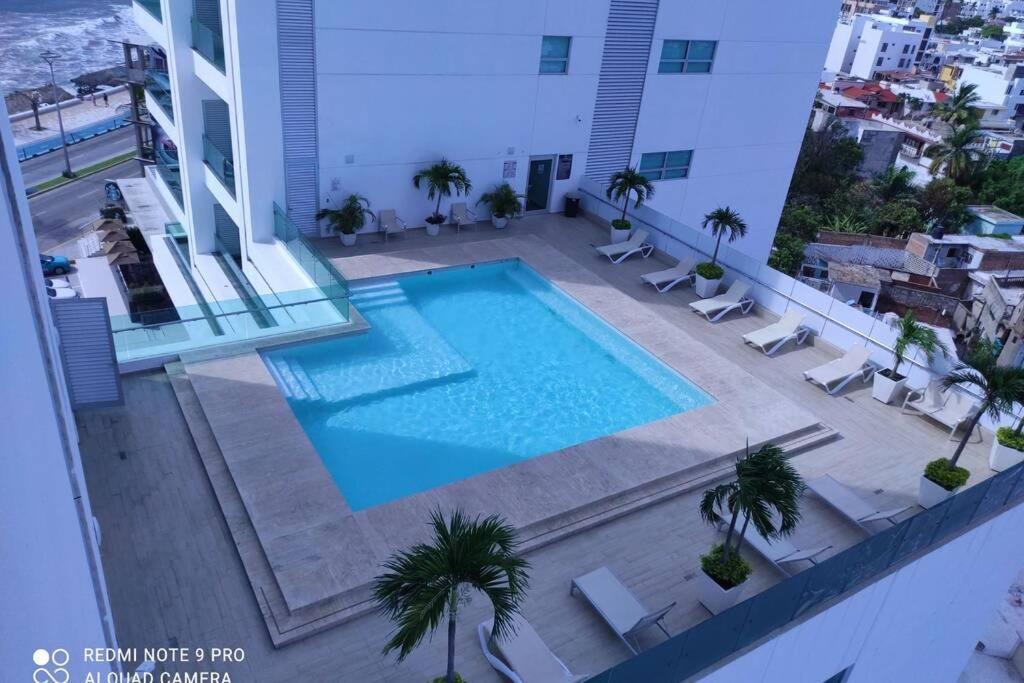 Condominio Torre Eme Frente Al Malecon Vista A La Ciudad Con Alberca Y Algo Al Mar Gimnacio Масатлан Экстерьер фото